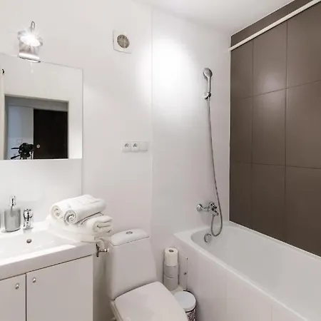 Apartment Old Town Corner Ap Sw Barbary Breslau